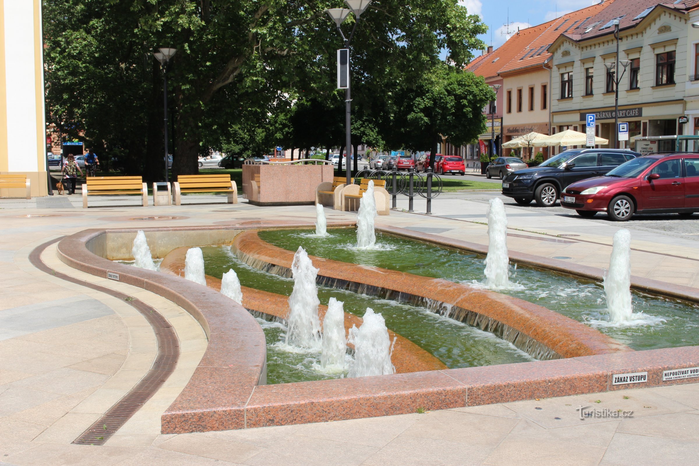 The fountain has the shape of a wave symbolizing the meander of the Morava River