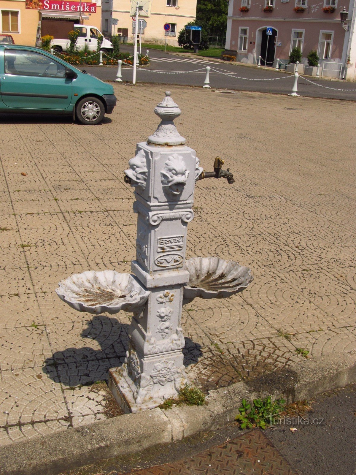 Fontaine d'eau potable