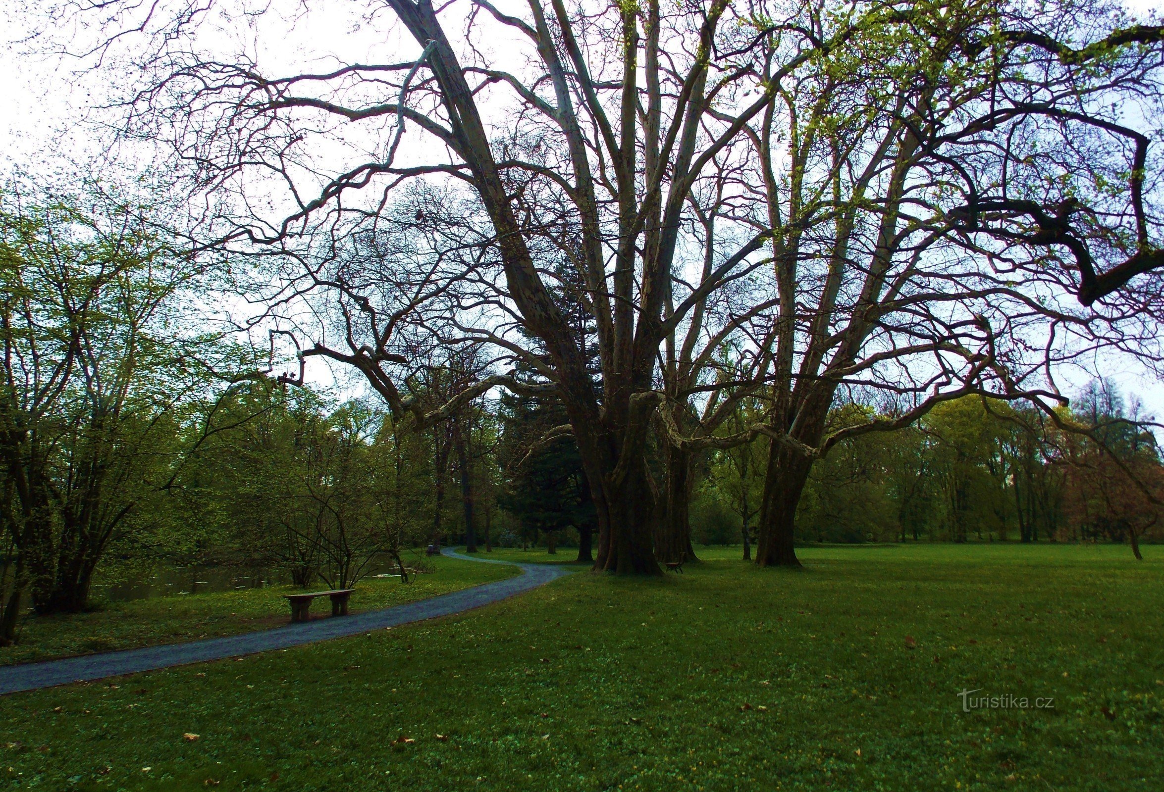 Fuentes en el Jardín Podzámecká en Kroměříž