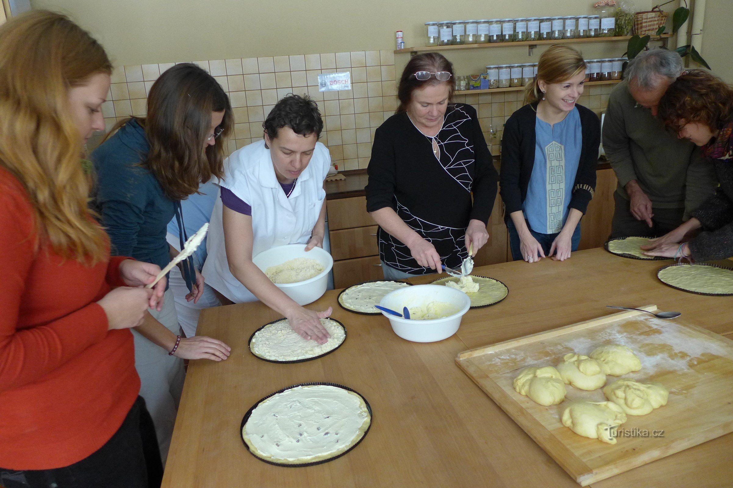 Foto del curso de panadería, Hostětín, otoño de 2013