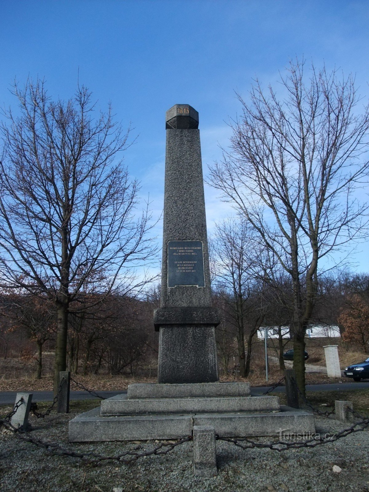 Französisches Denkmal bei Přestanov