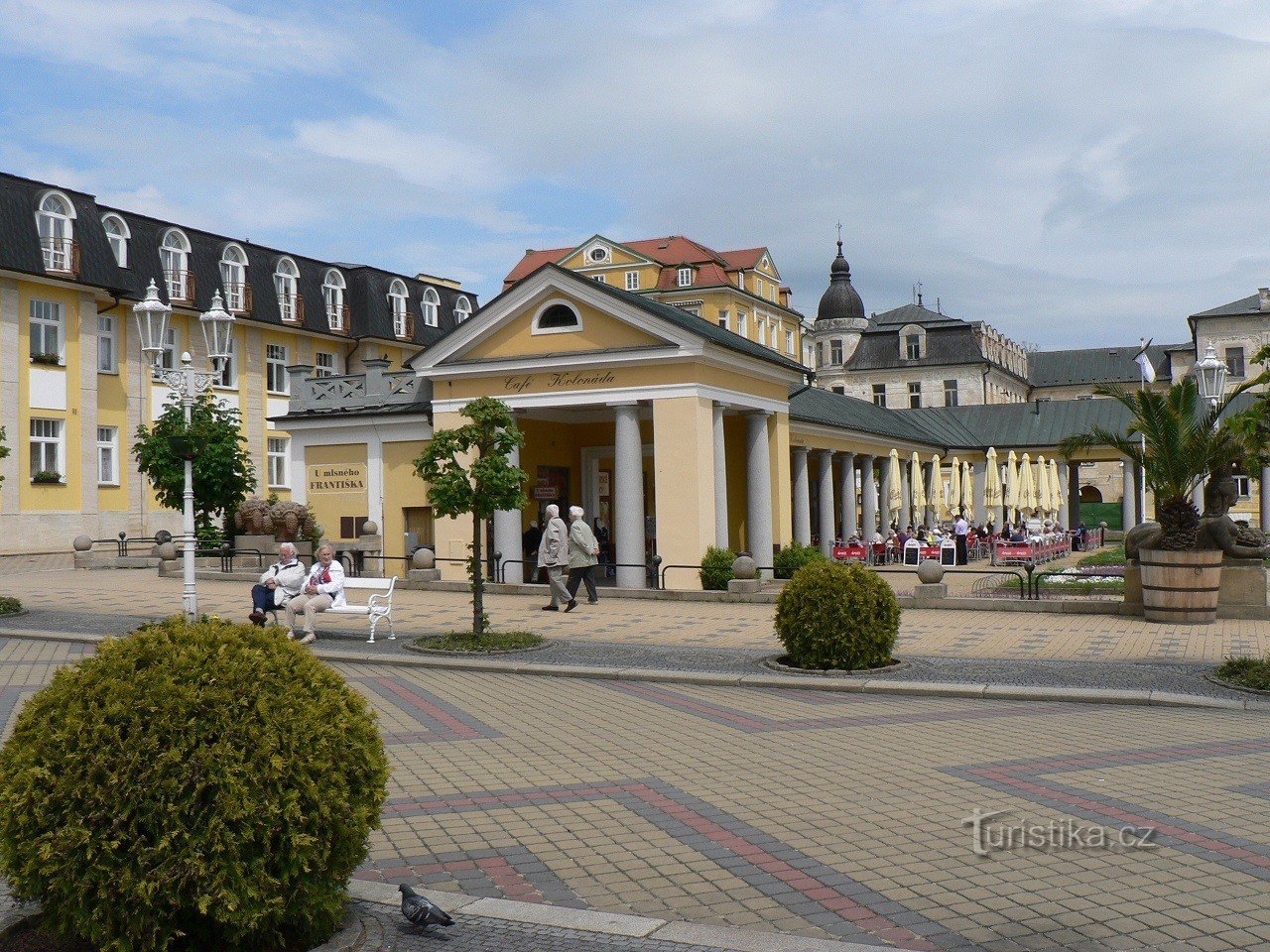 Františkovy Lázně, colonnade