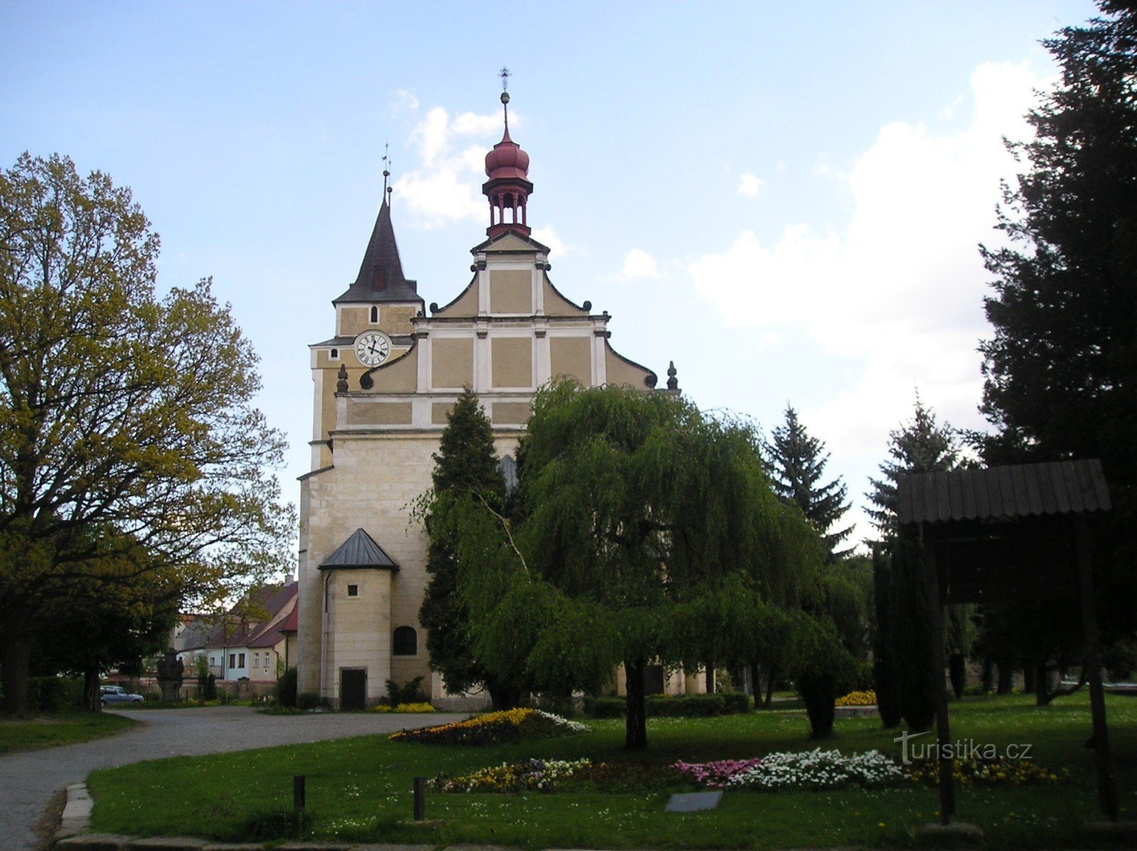 Frýdlant - Kirche der Auffindung des Heiligen Kreuzes