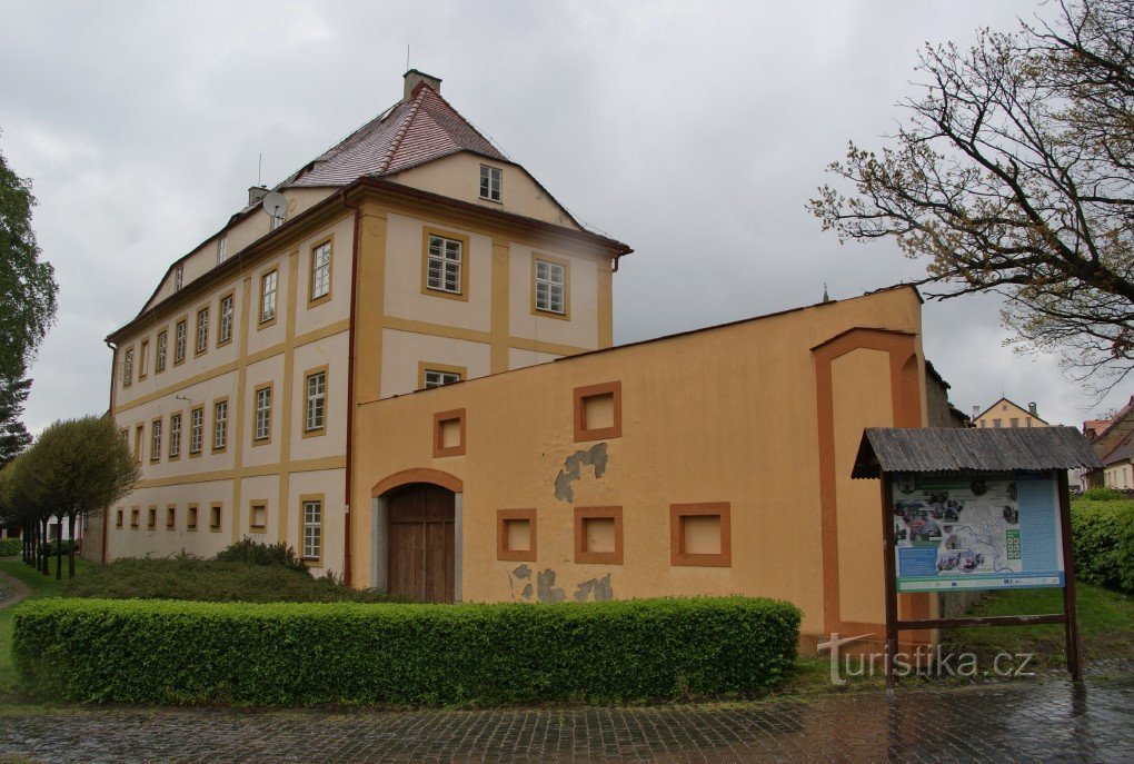 Frýdlant (ở Bohemia) - cơ sở muối thành phố