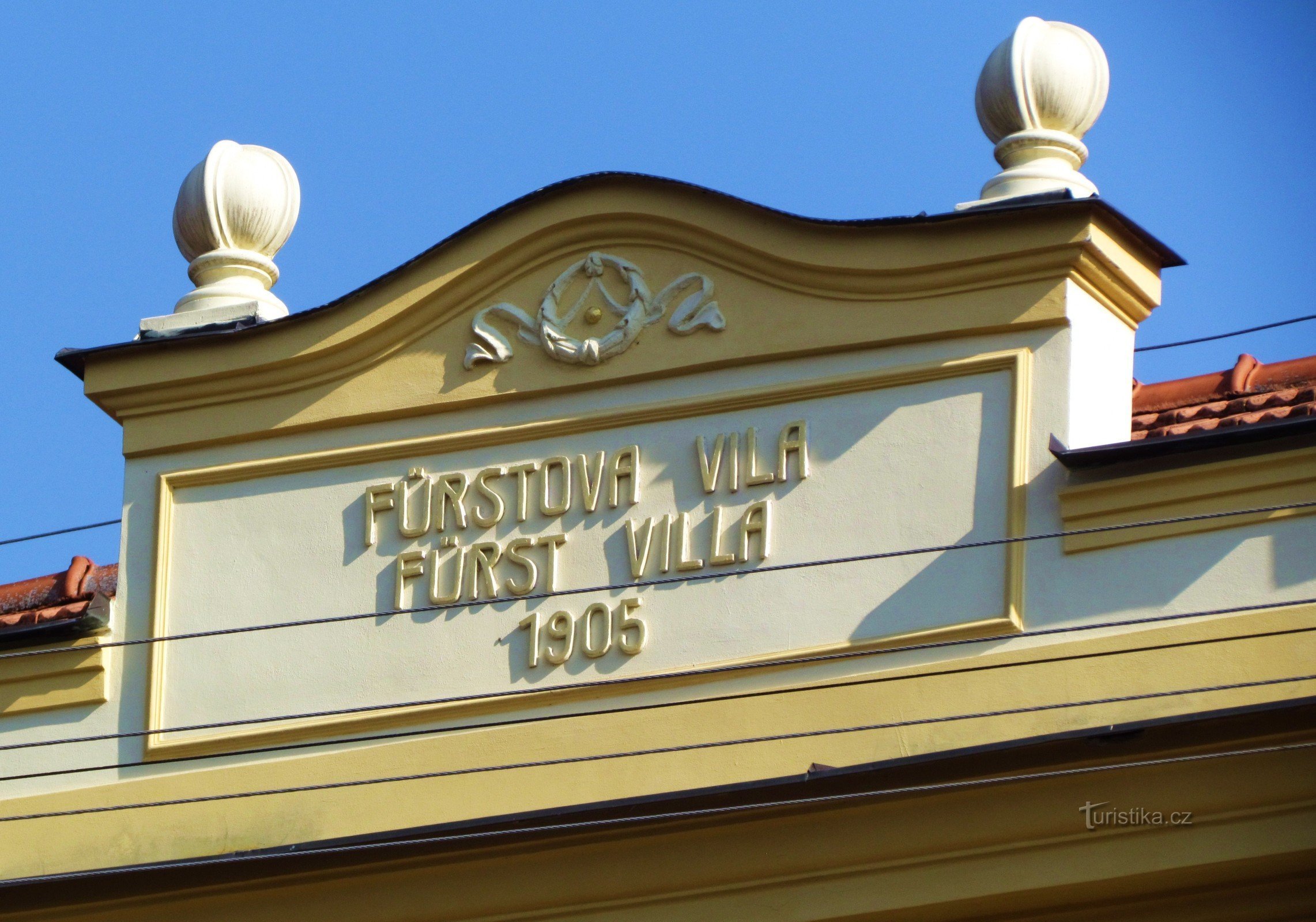 Fúrst's Villa, casa de hóspedes para alojamento no centro de Bzenc