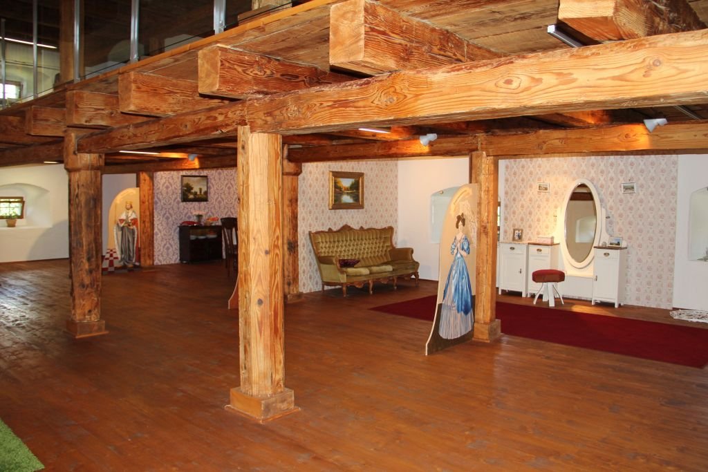 Phòng trưng bày Hrádek