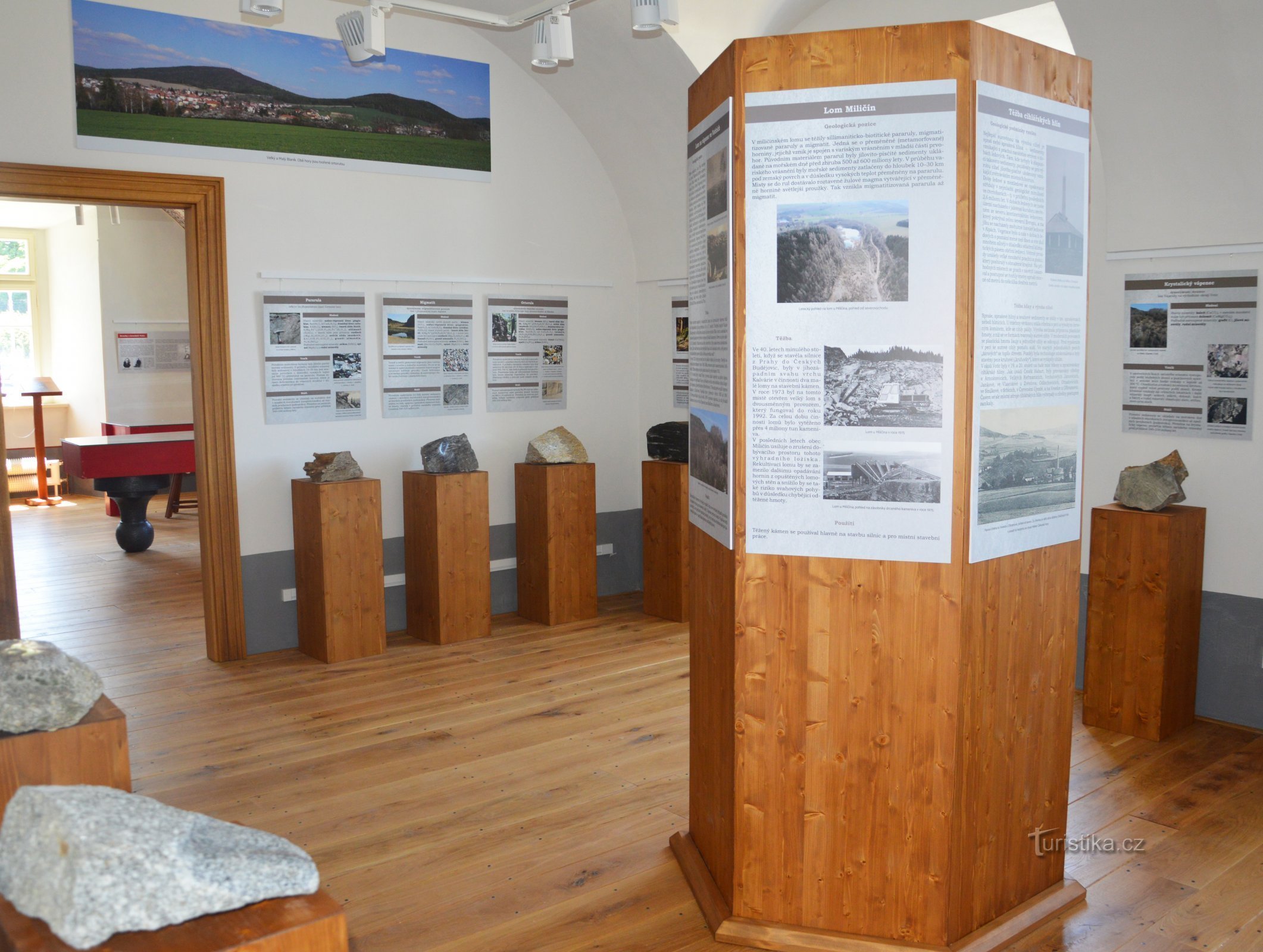 Geologische expositie van de National Geopark Region van Blanické rytířů