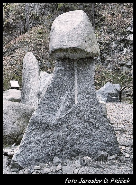 Geologisk utställning vid floden Lužnice