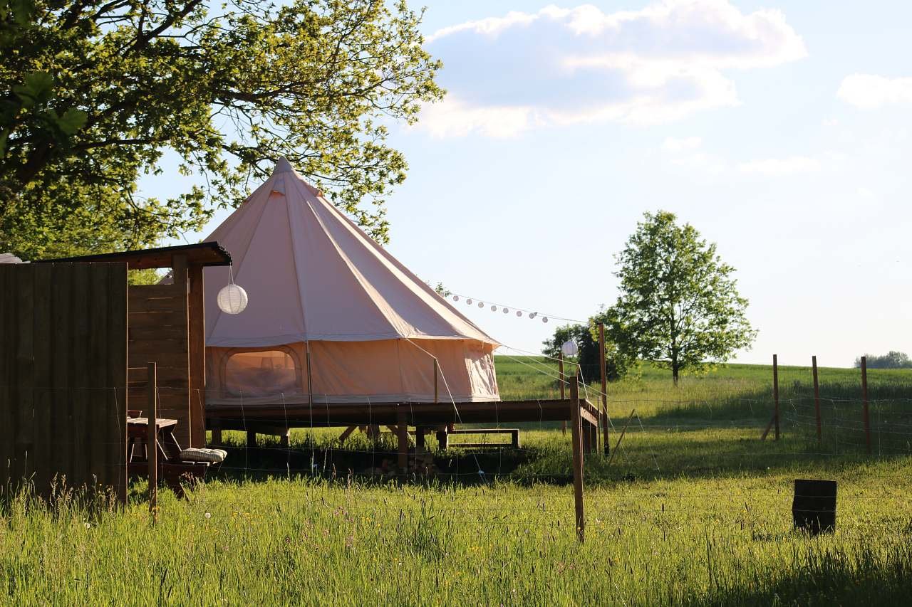 Glamping Pod dubem