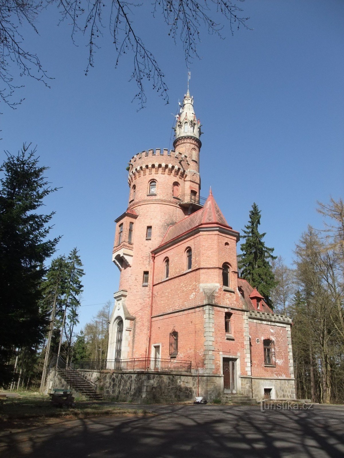 Goethes Aussichtsturm in Karlovy Vary