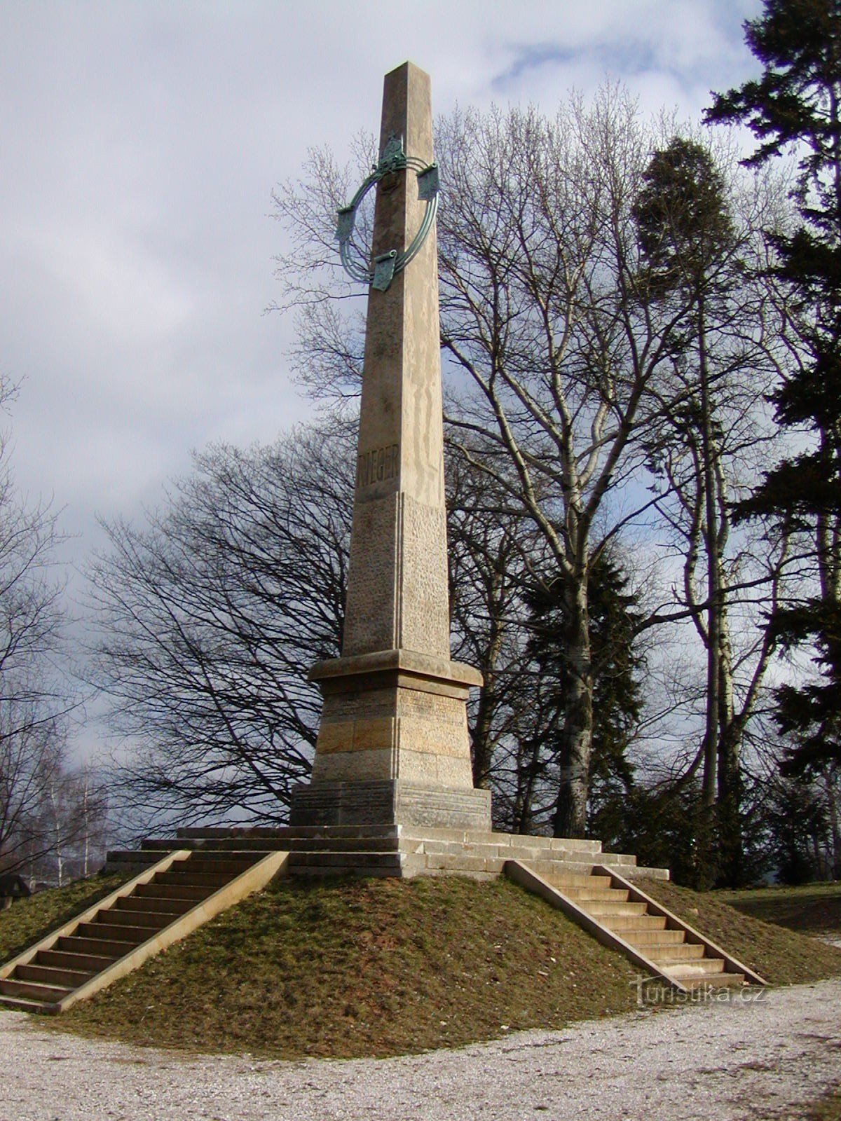 Gothard - Riegerin obeliski