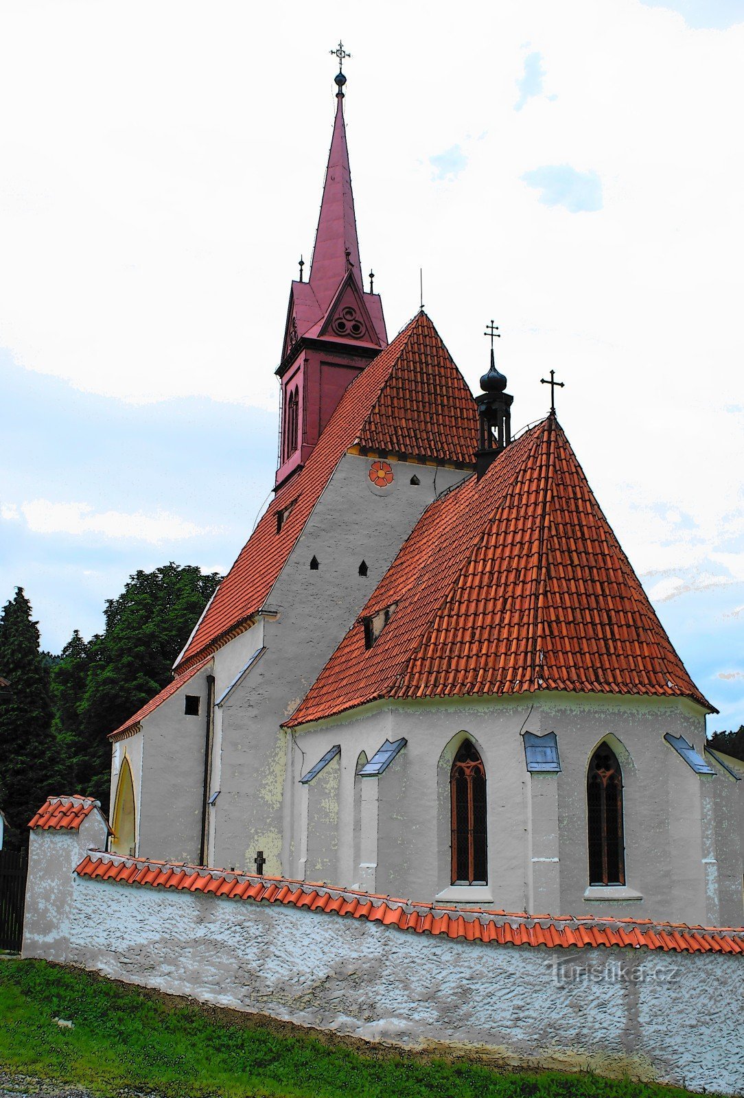 Klejnot gotyku w Záton