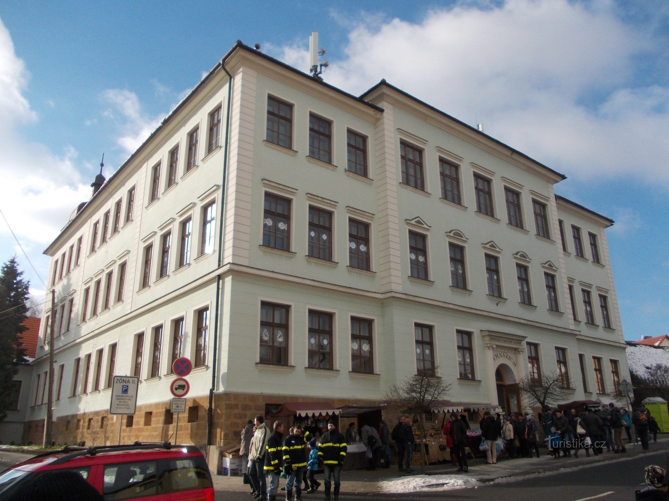 gramatička skola