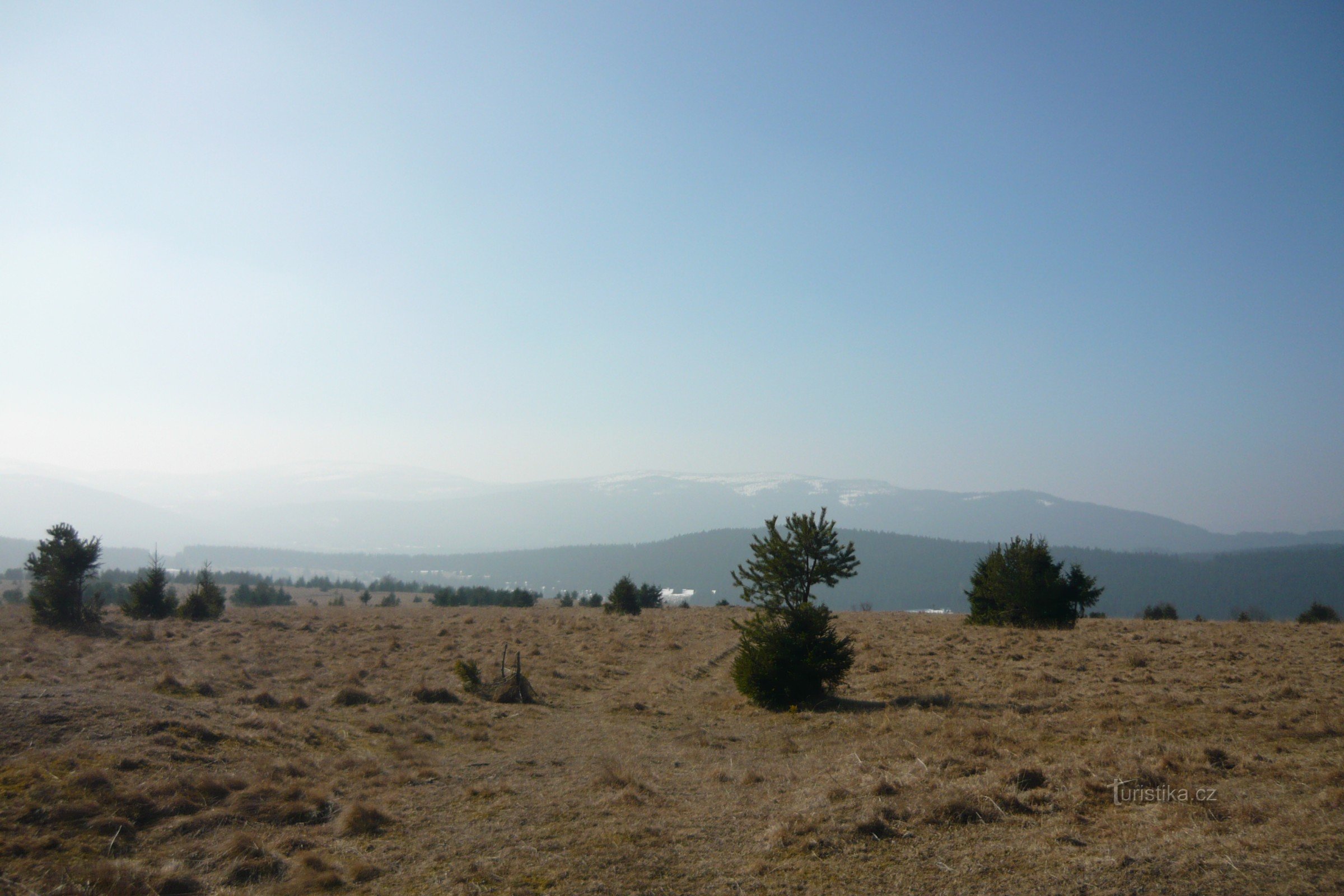 Hadí vrch nad Zhůřím