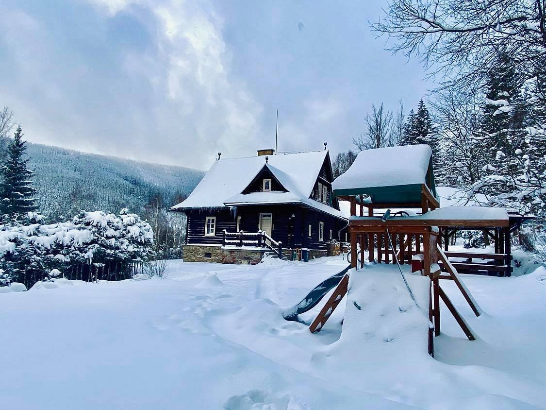 Hajenka u Lesa pod snehem