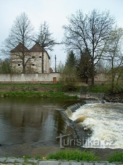 Хамр-замок