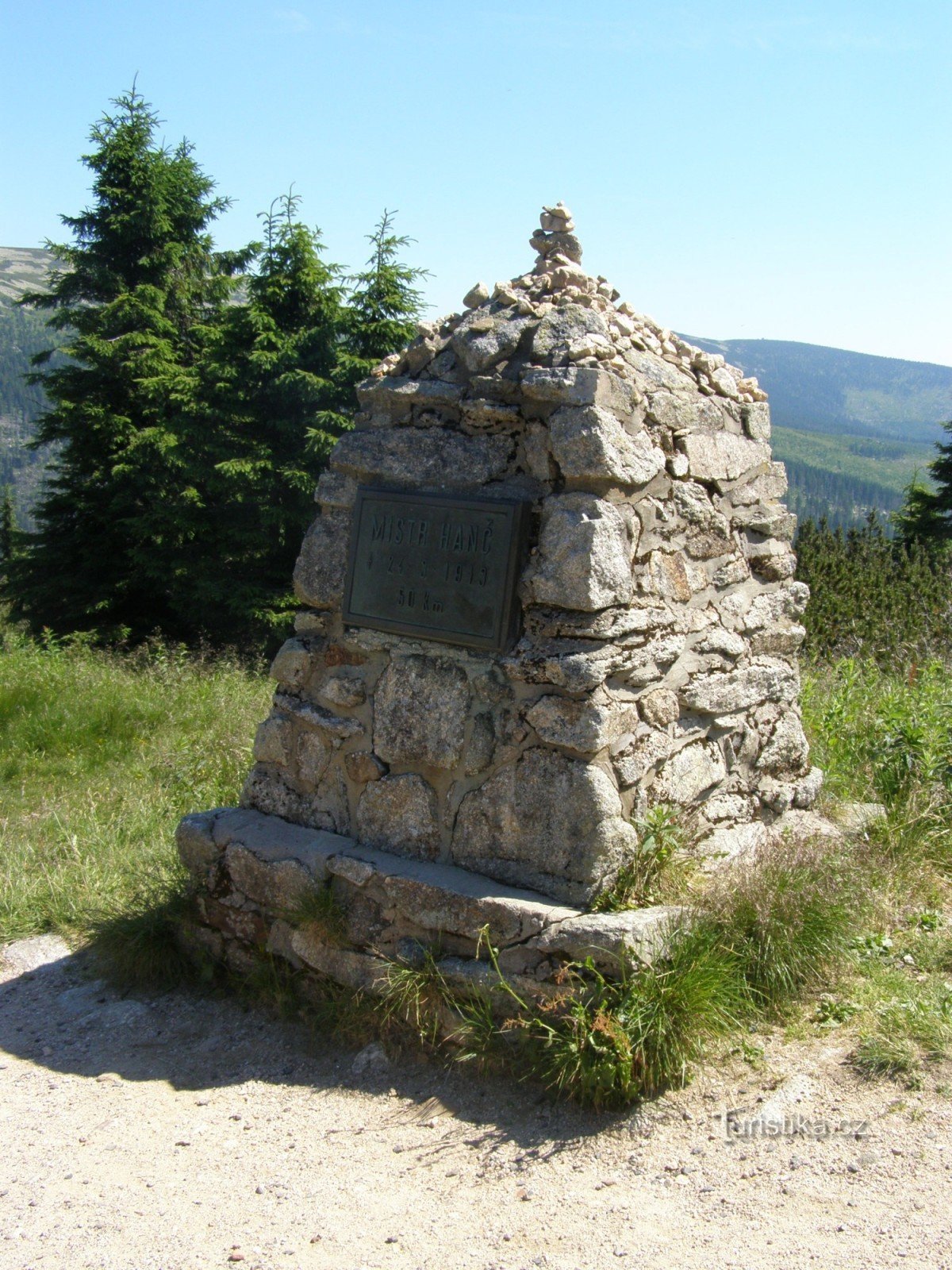 Le monument de Hanč