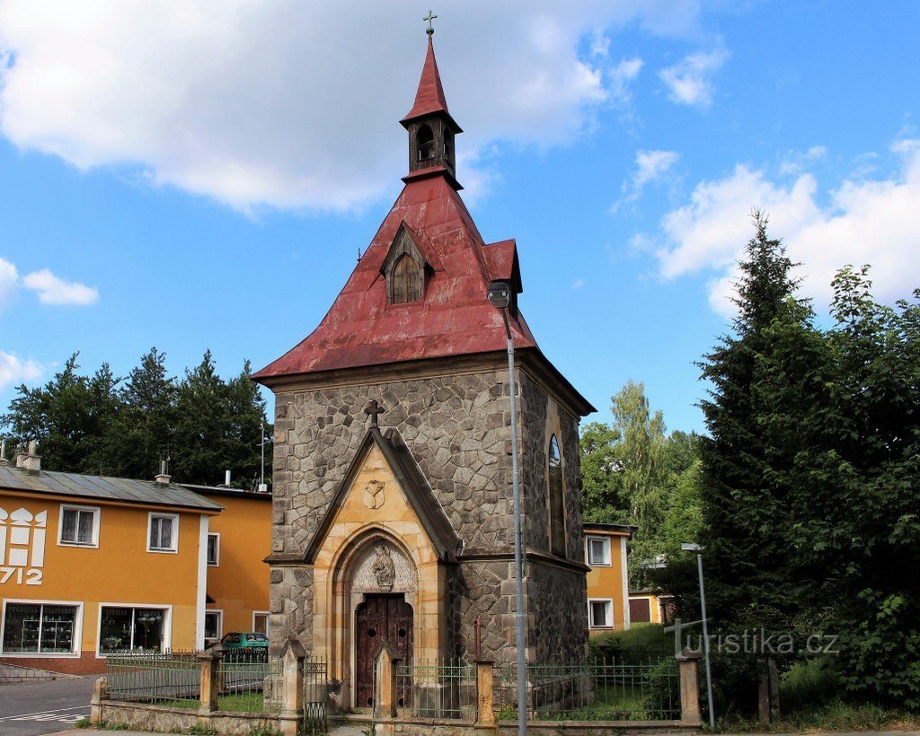 Harrachov, a Szent István-kápolna. Erzsébet homlokzat