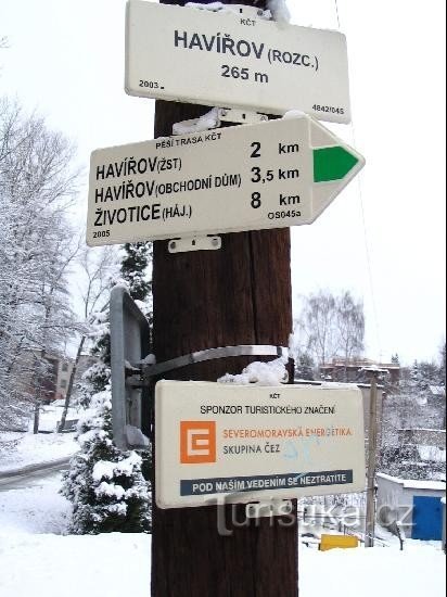 Havířov útkereszteződés: Az útjelző tábla részlete, csak a Havířov felé vezető irány van kijelölve
