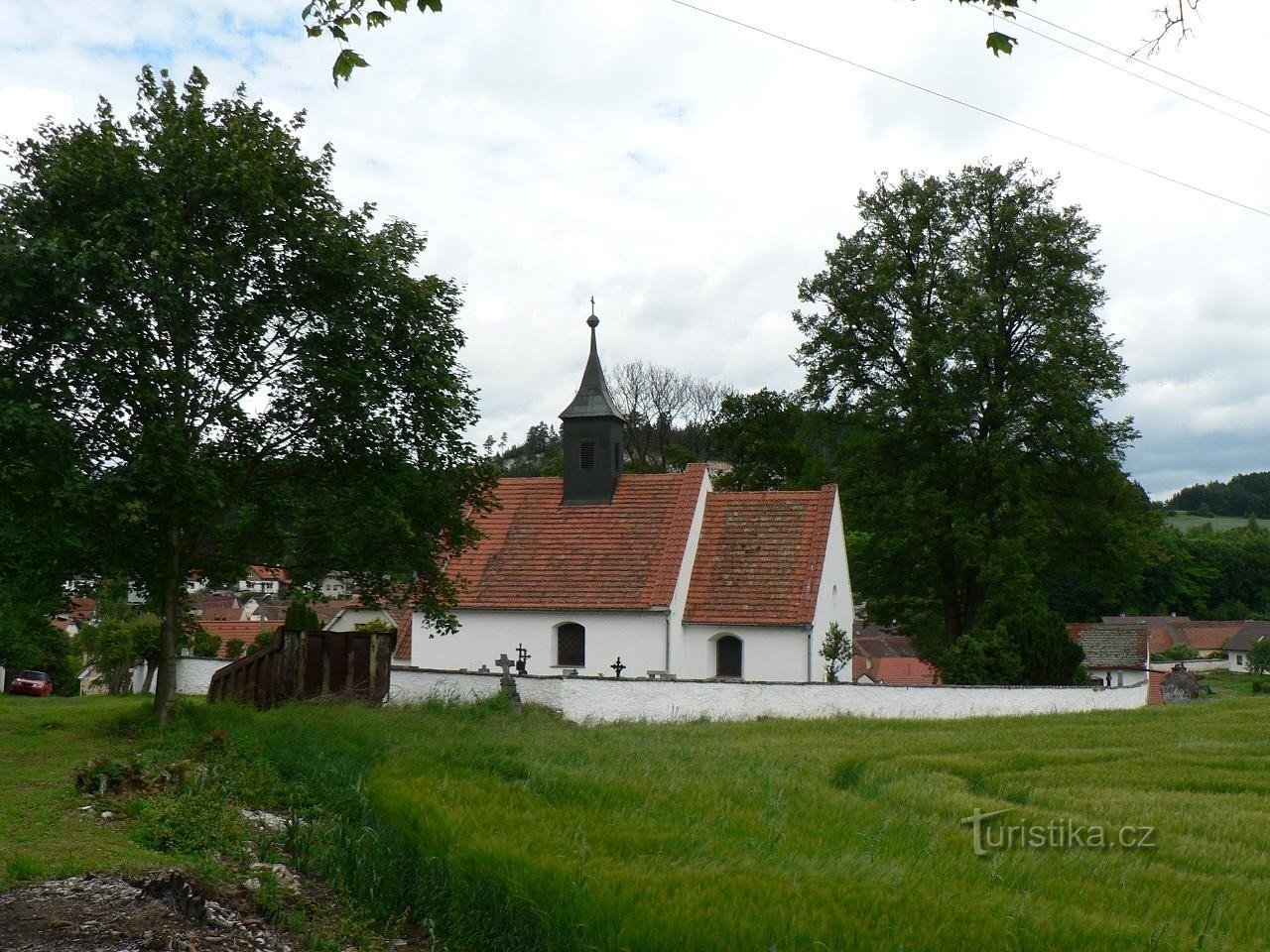 Hejná, kerk van St. Filippus en Jacob