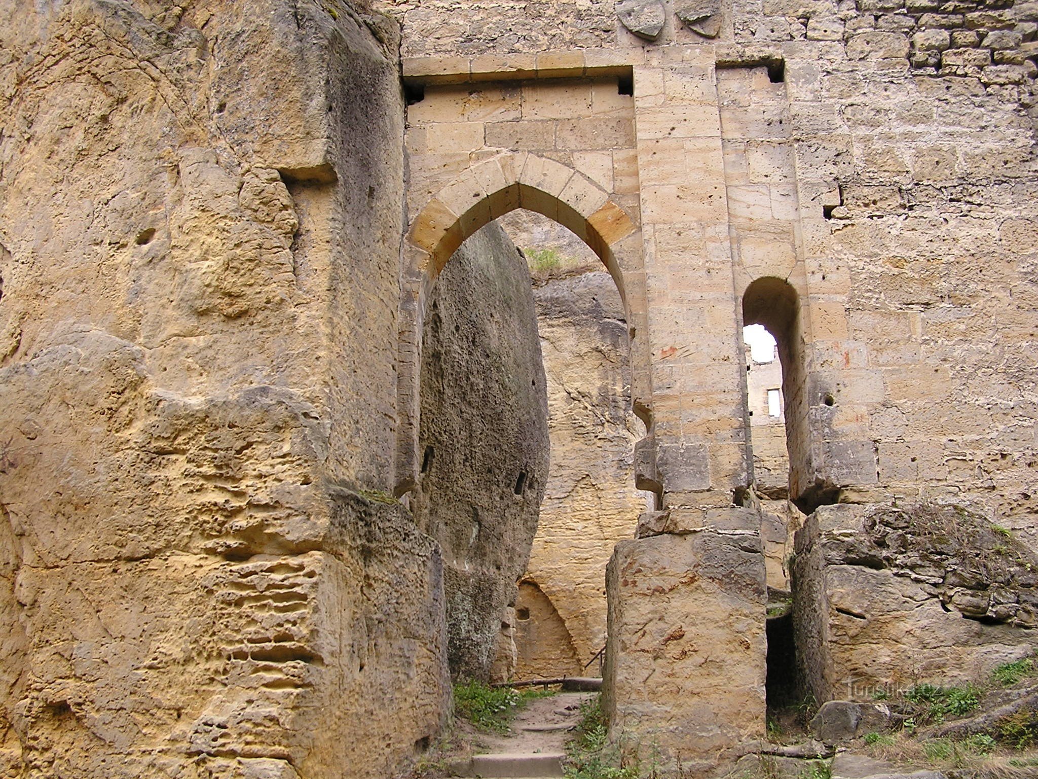 Helfenburg near Úštěk (8/2006)