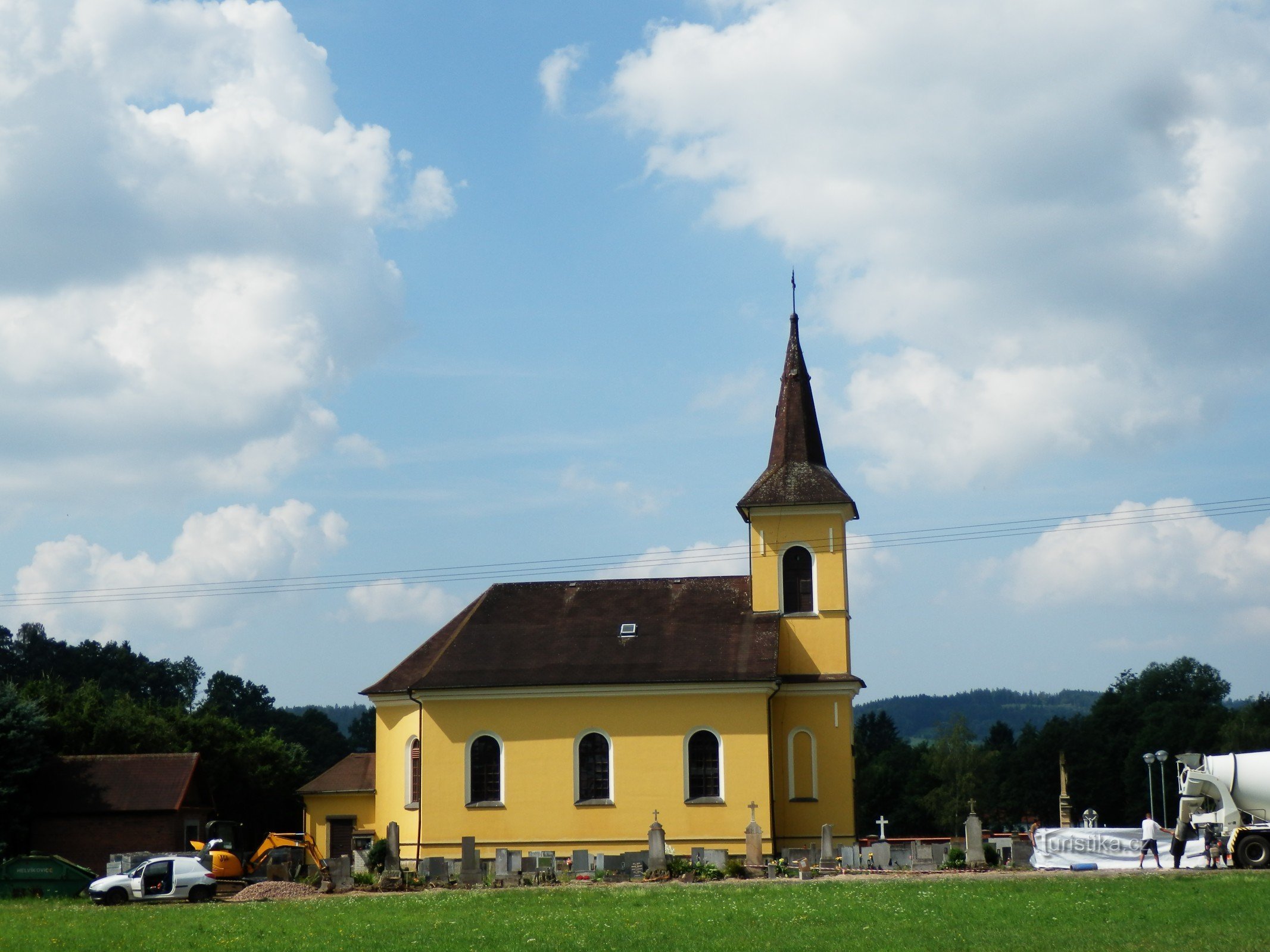 Helvíkovice - kostel