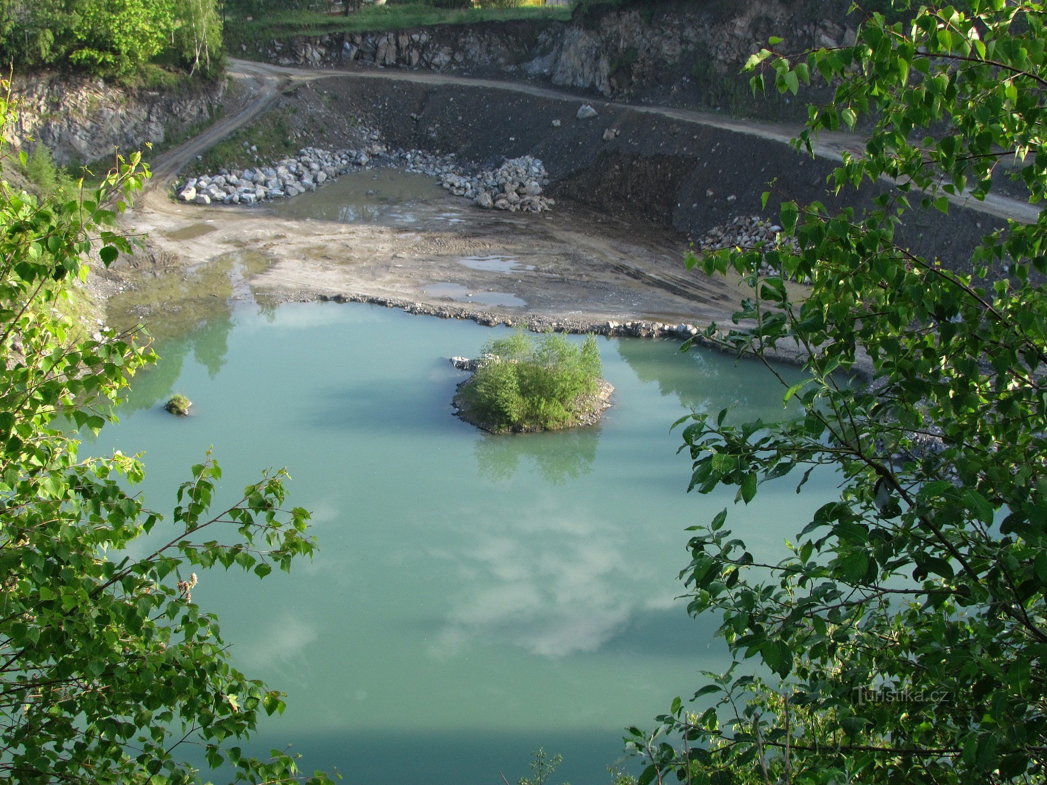 Heřmanovick 采石场和洞穴