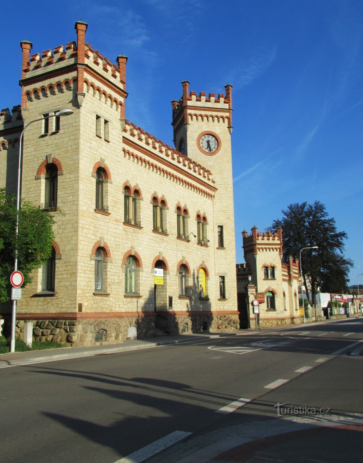 A Ježek cég történelmi épülete Blanskóban