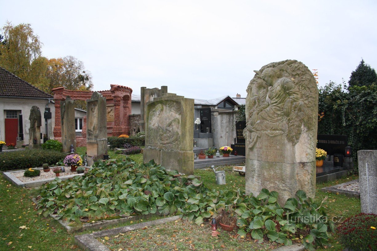 De historische stad Chýnov en de ondergewaardeerde kunstenaar František Bílek