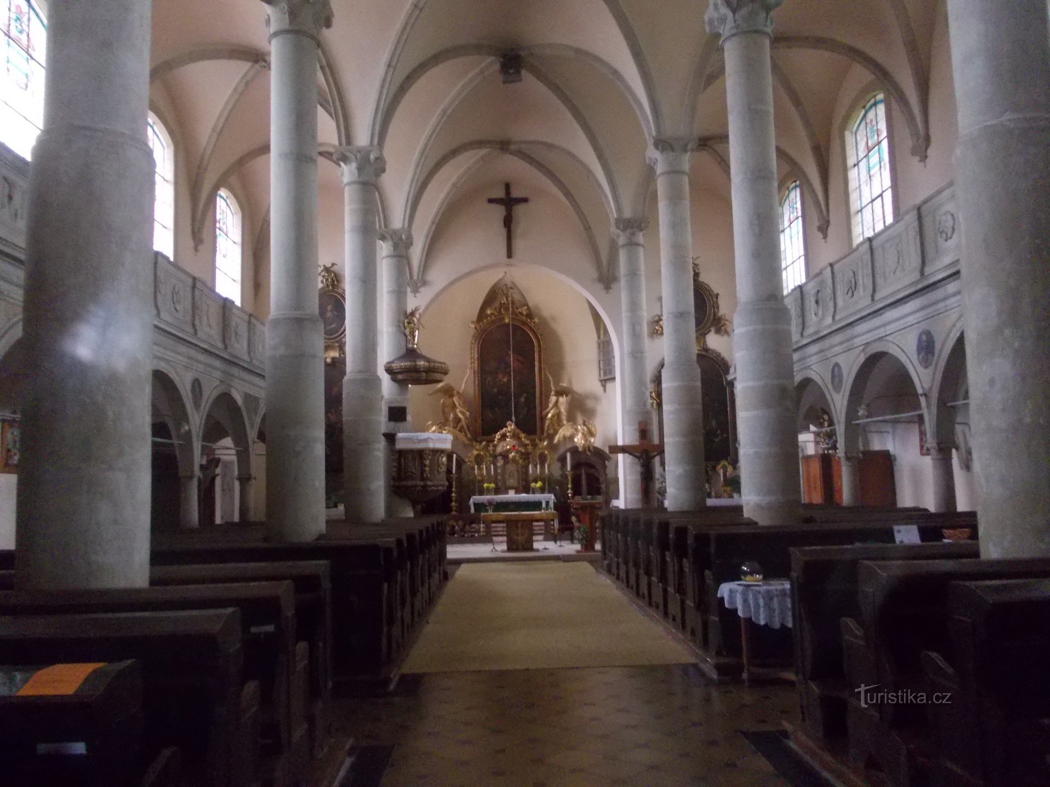 nave de la iglesia