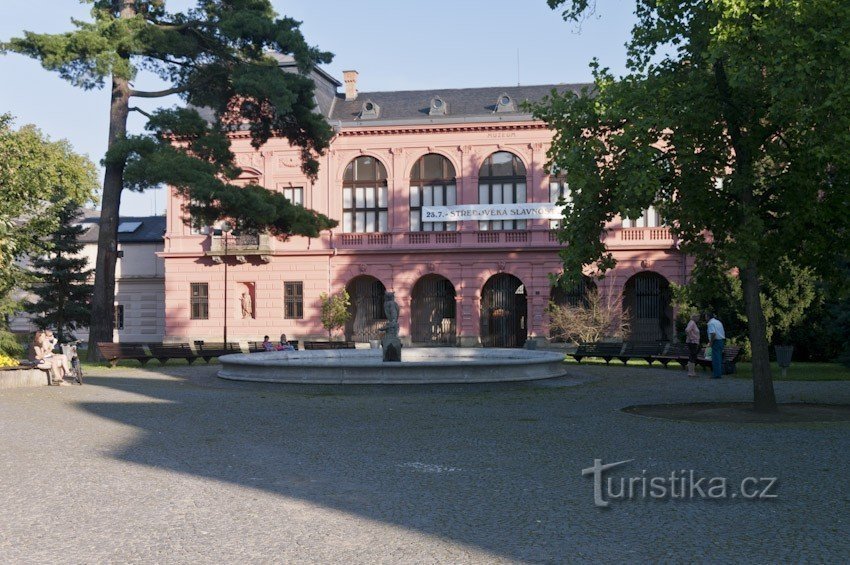 Das Hauptgebäude von Pavlína dvora