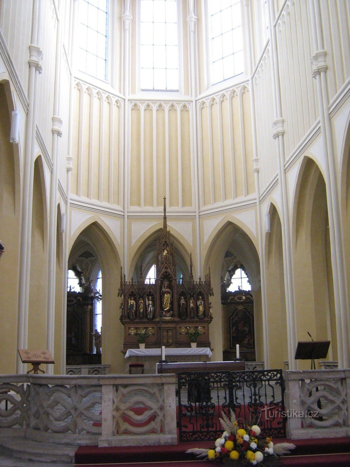 Main altar