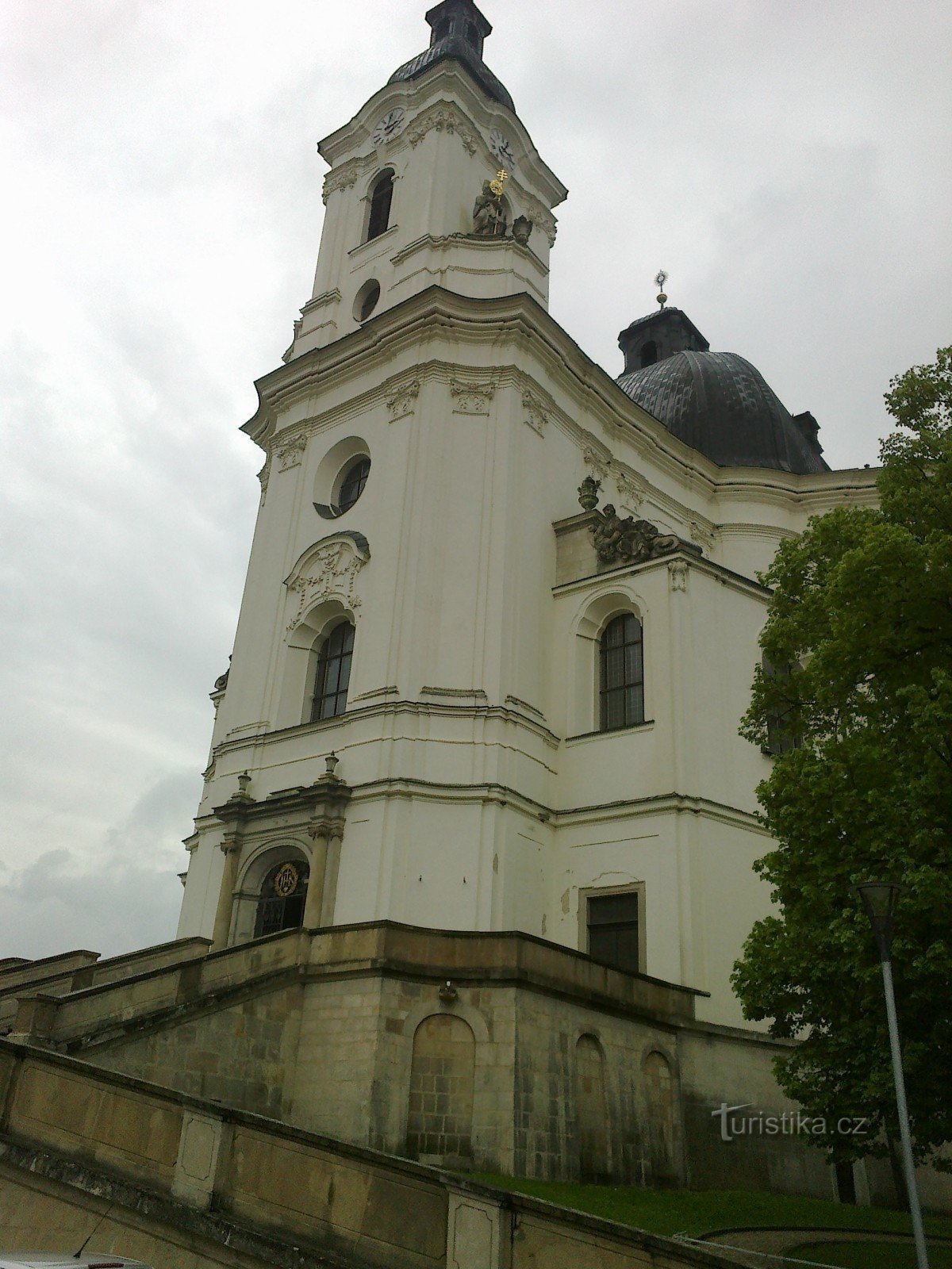 A templom fő tornya