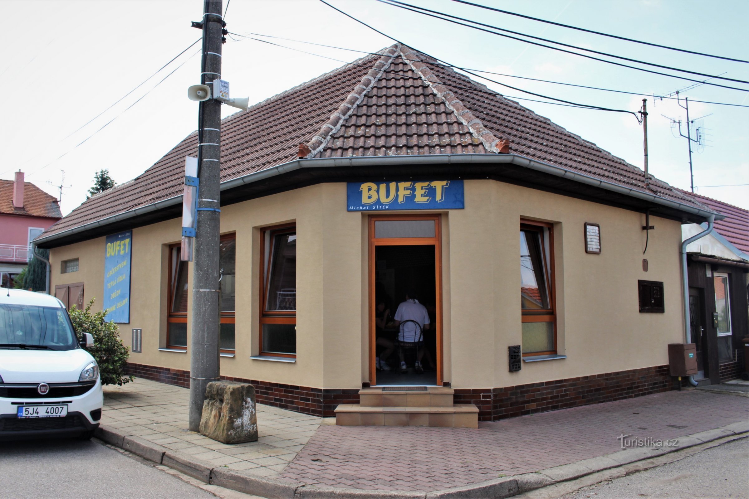 Hlohovec - buffet nurkassa