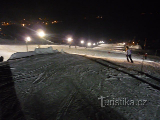 Hlubočky - večerní sjezdovka