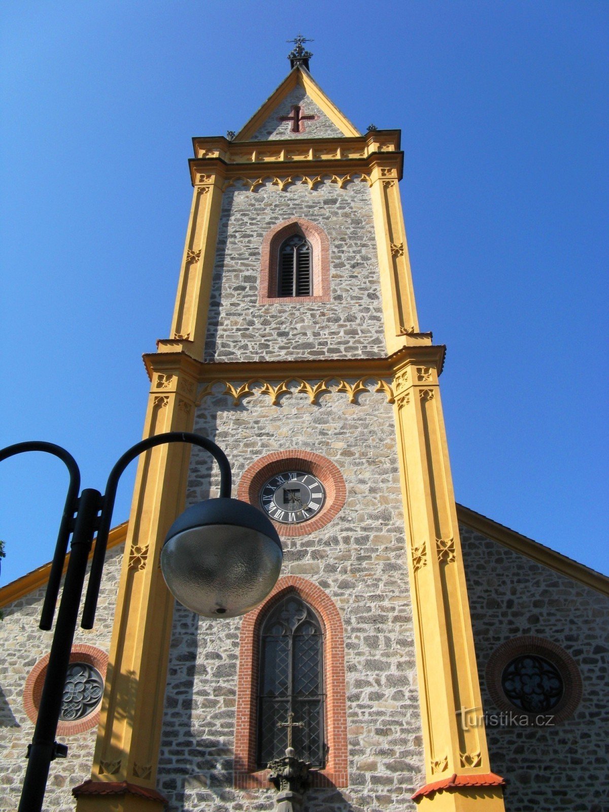 Hluboká nad Vltavou - cerkev sv. Jan Nepomucký