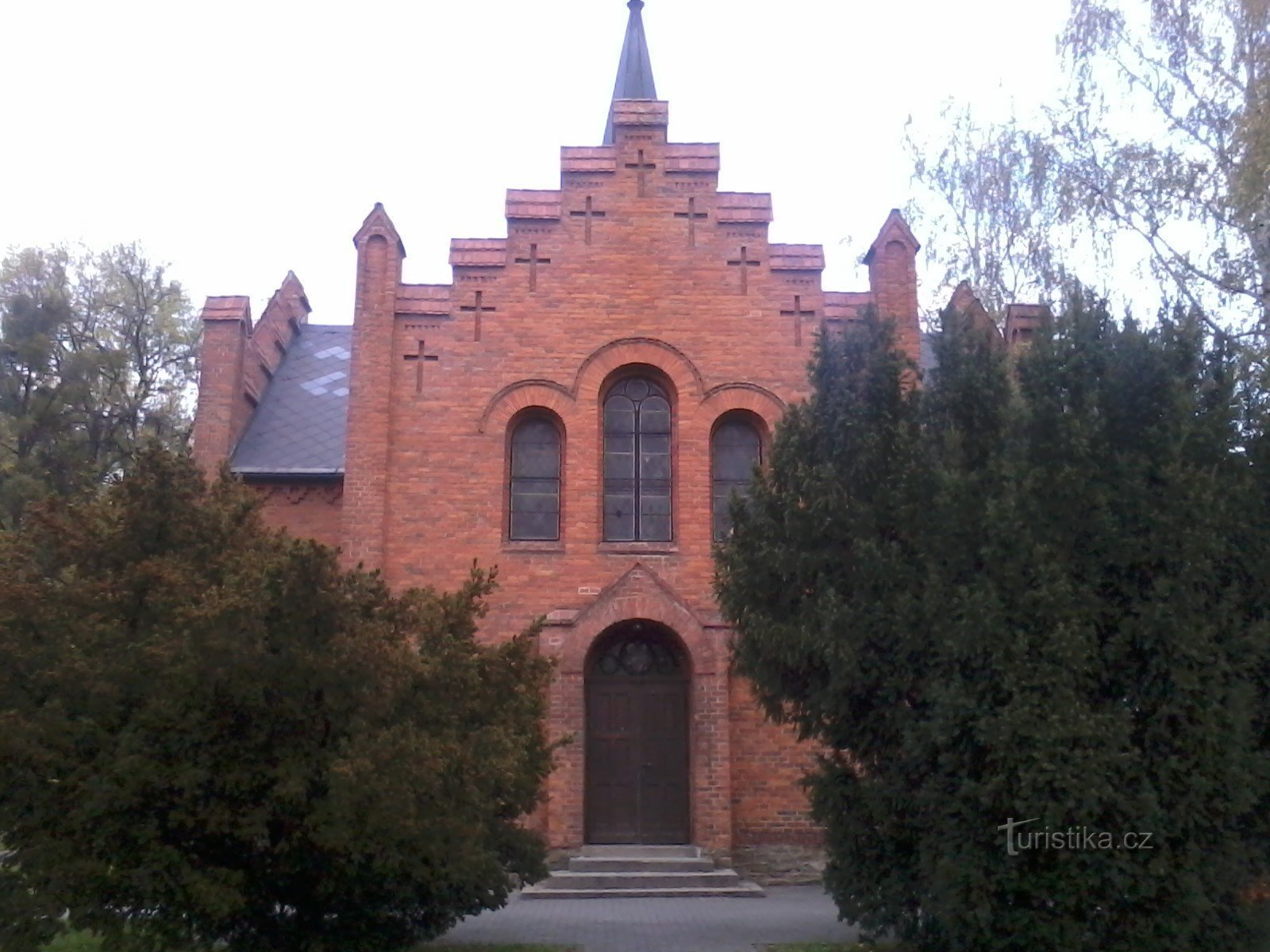 Hlúčín - evangelische Kirche.
