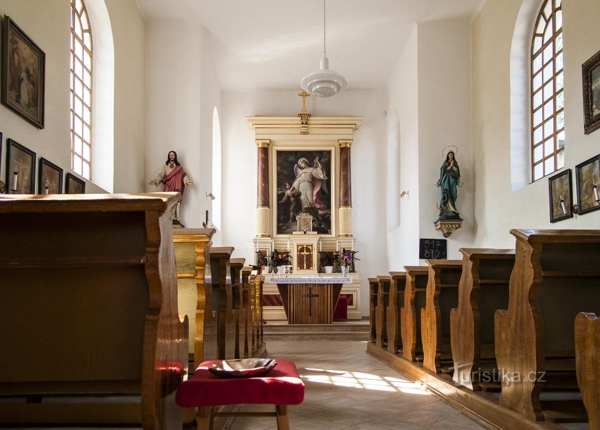 Hněvkov – Kapel St. Skytsengle
