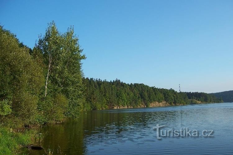 Barrage de Hněvkovická, Bouzkov