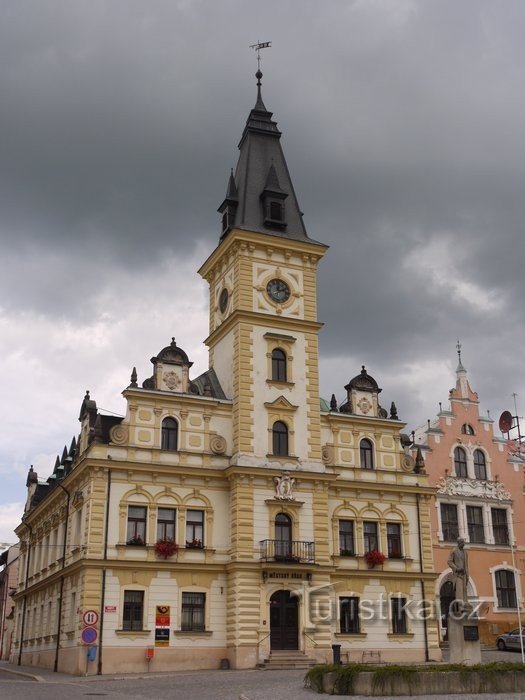 Hodkovice n. Mohelkou-Mairie de la Nouvelle Renaissance