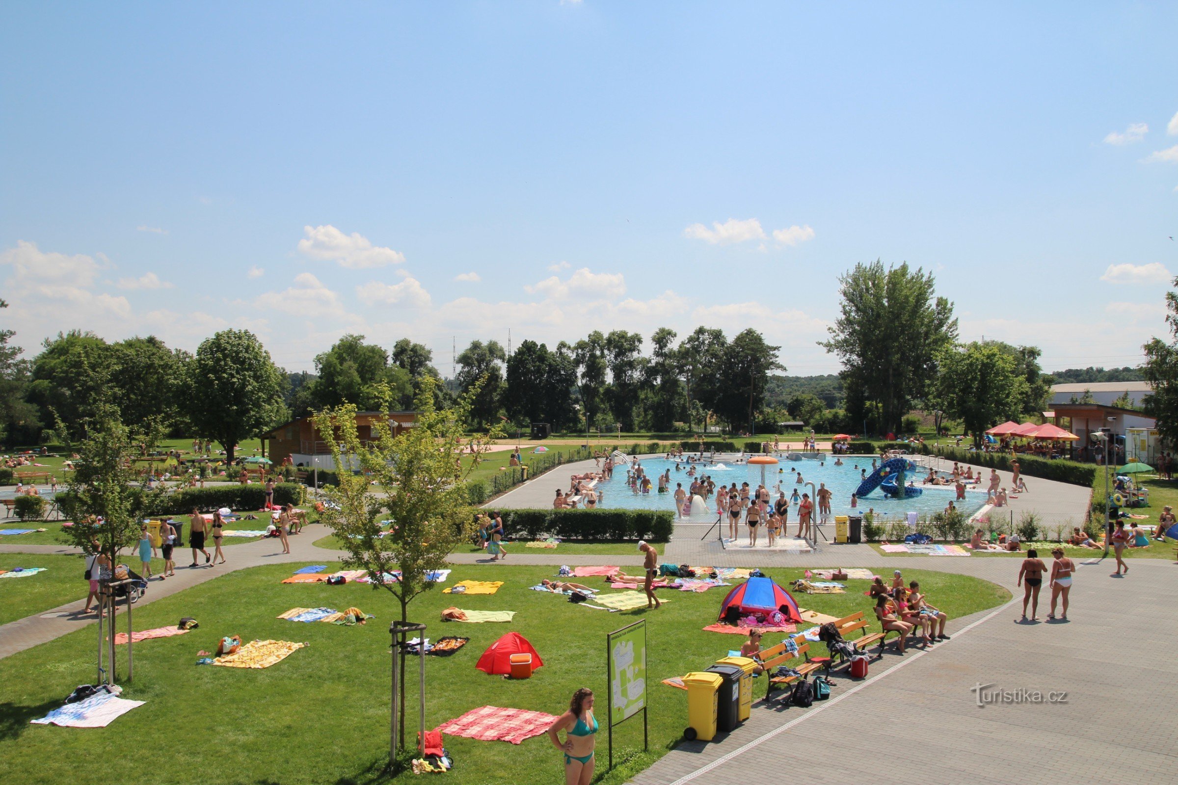 Hodonín - Piscine d'été