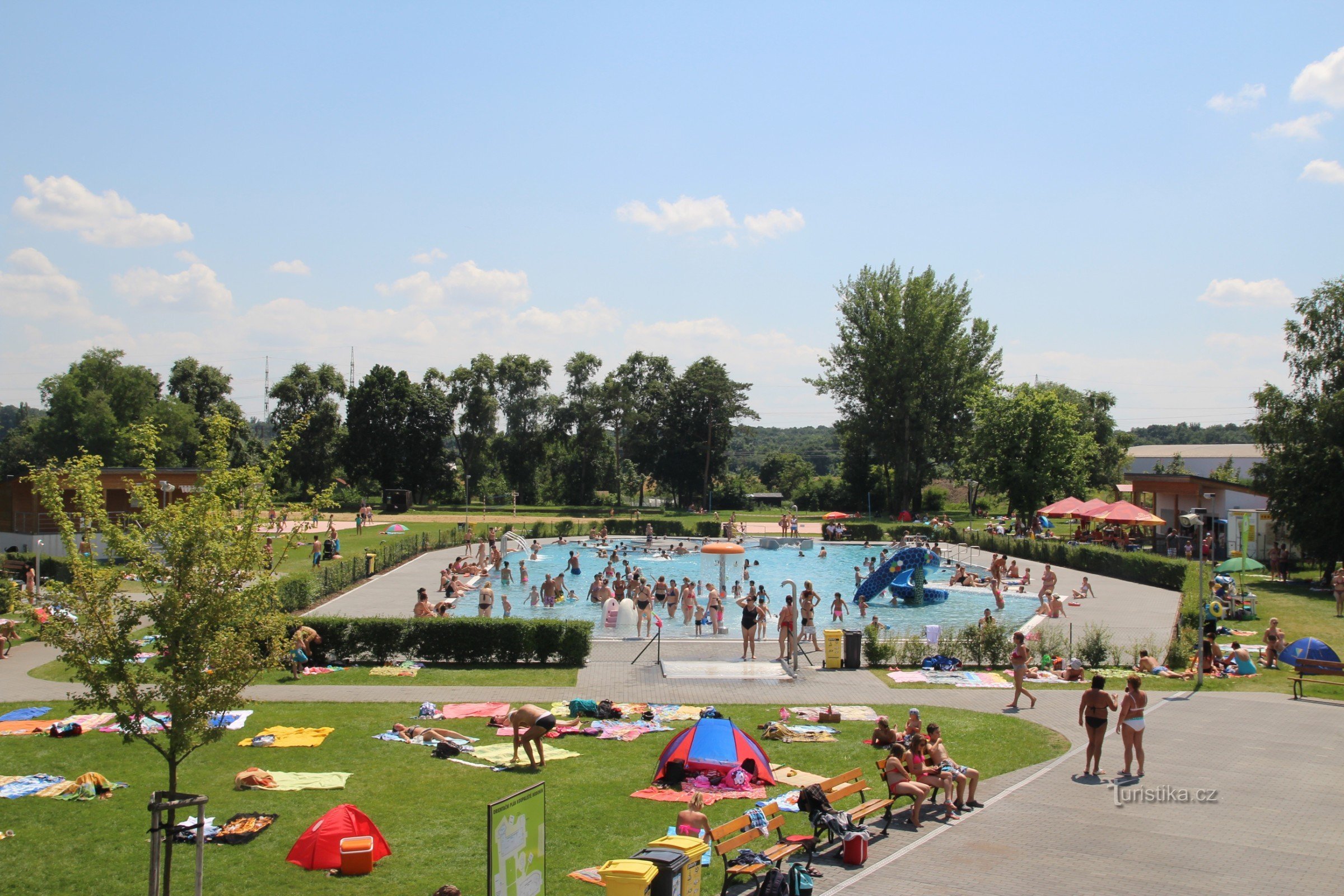 Hodonín - Summer swimming pool