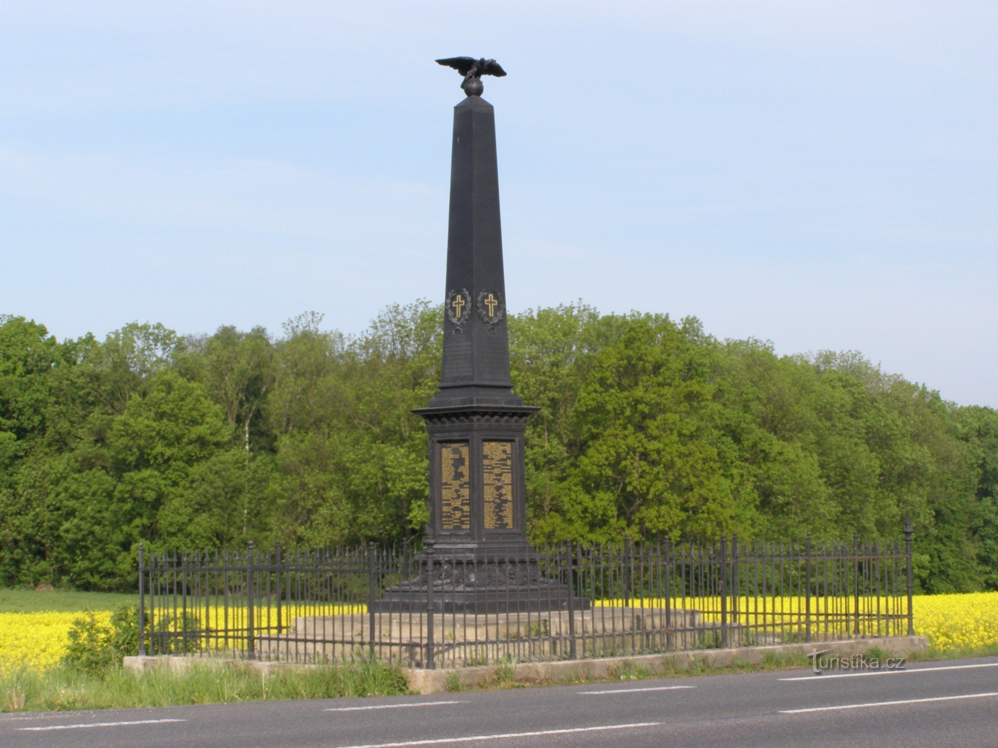 Holá - az 1866-os csata emlékműve
