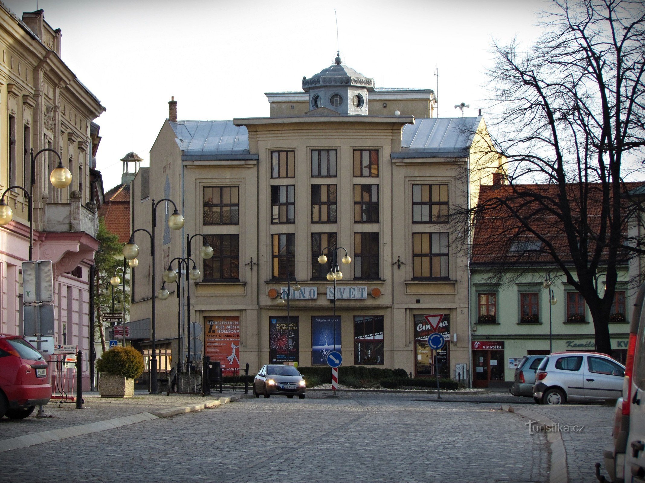 Holešov - elokuvateatteri Svět