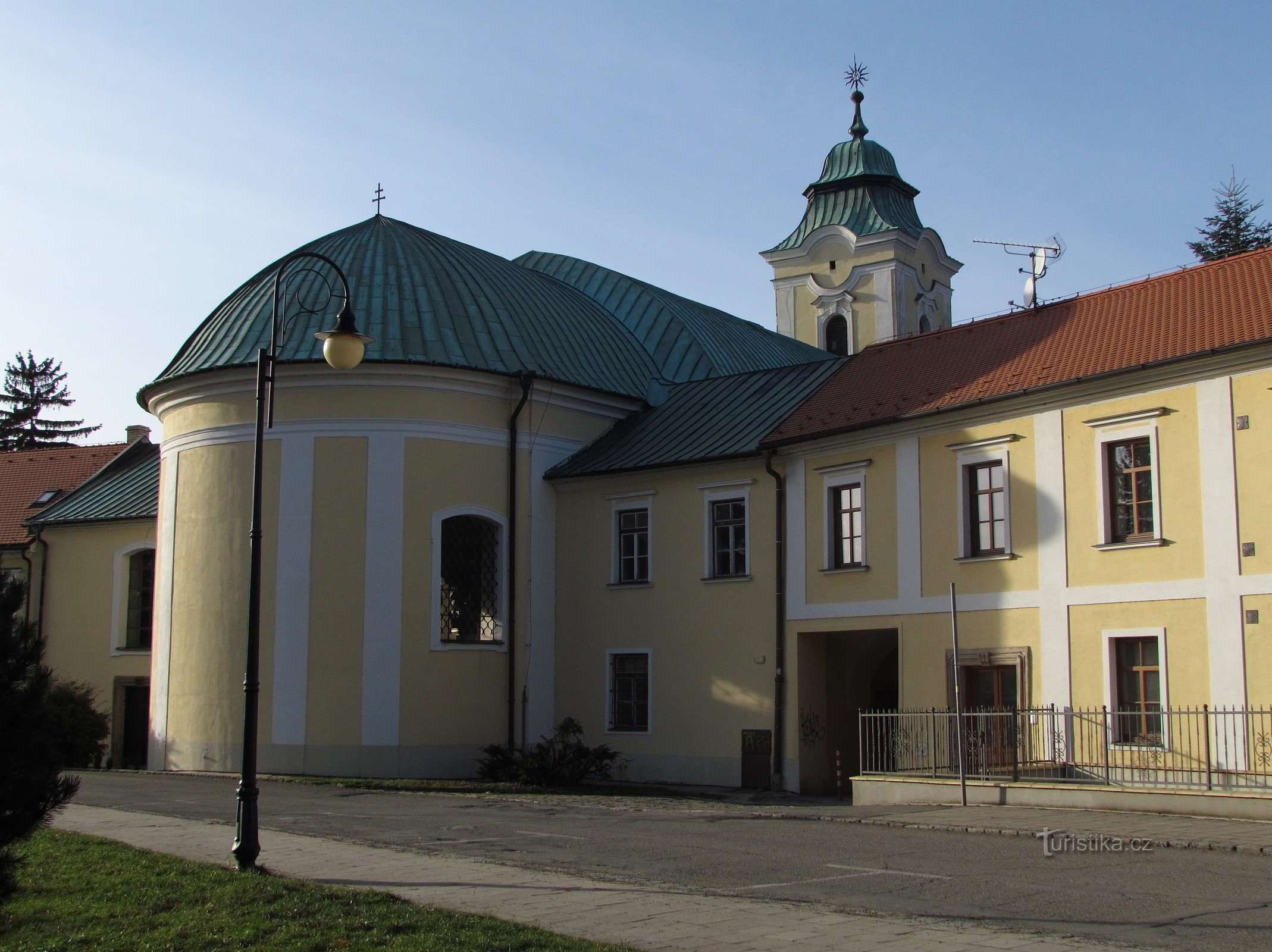 Holešov - Iglesia de St. Ana