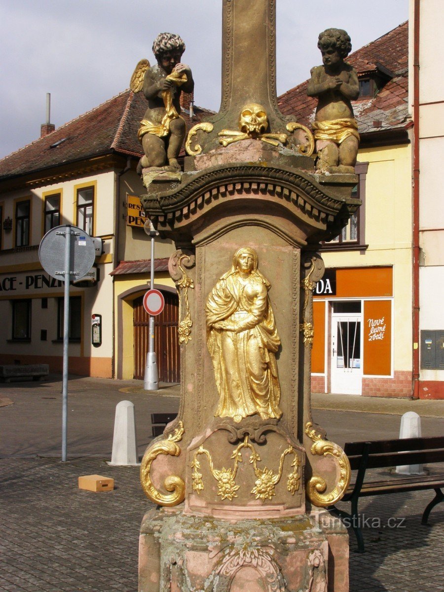 Holice - Steinkreuz