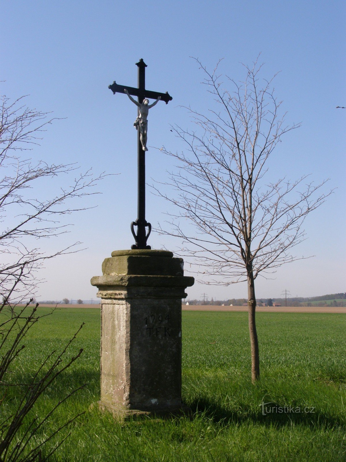 Glatzköpfe - beim Roten Kreuz