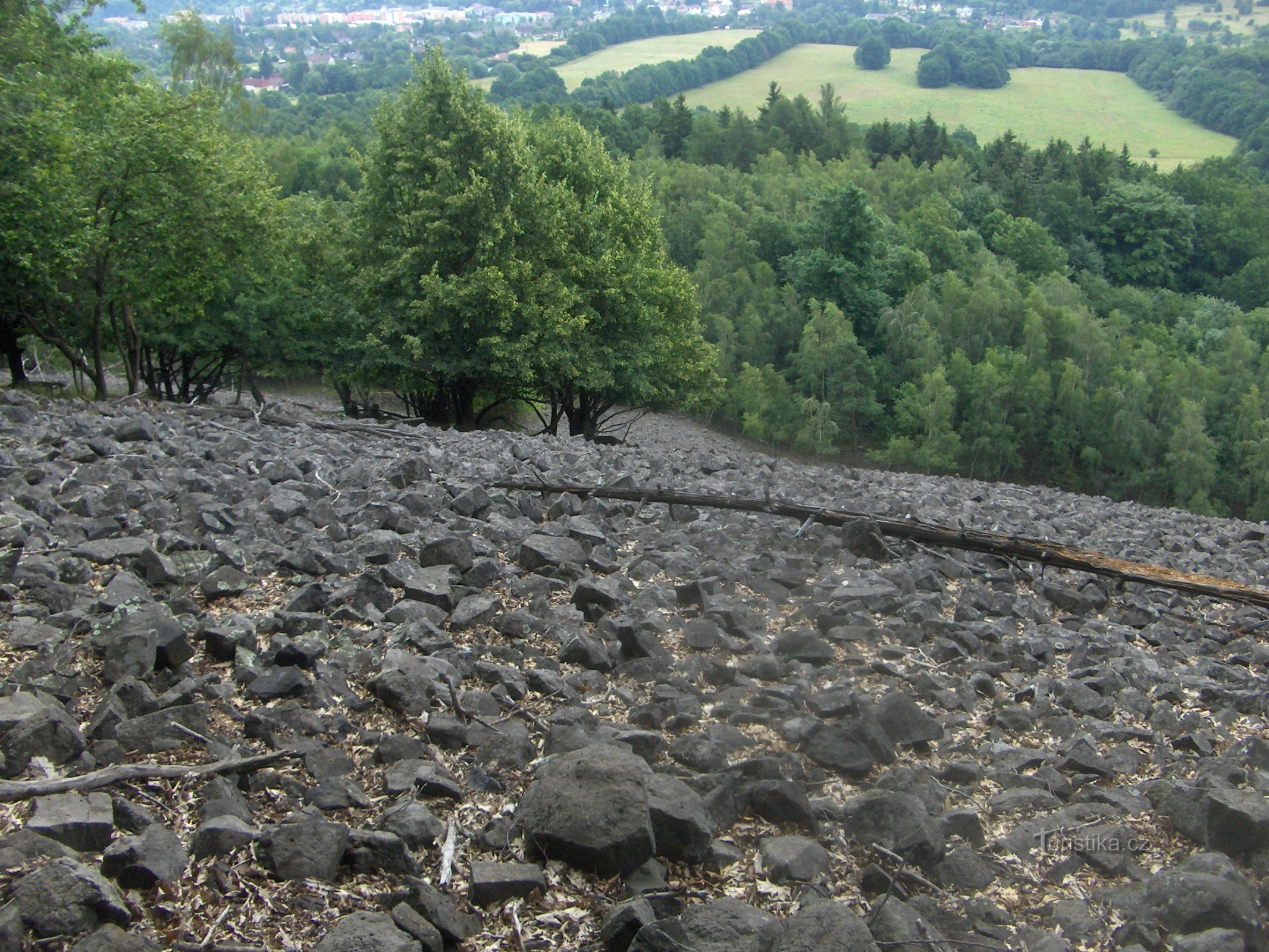 Hóly vrch cerca de Jílové