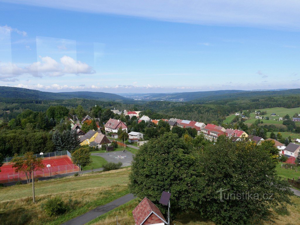 Góra św. Kateřina, widok na miasto z wieży widokowej