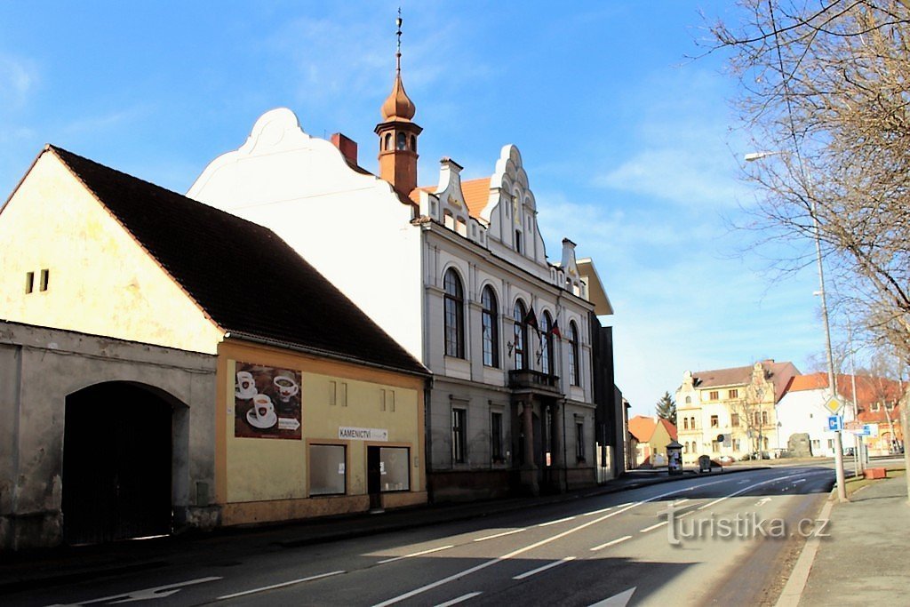 Horažďovice, Husův sbor uitzicht vanuit het oosten